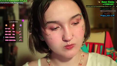   Jaywise Frogfoot  online show from 02/25/26, 05:11