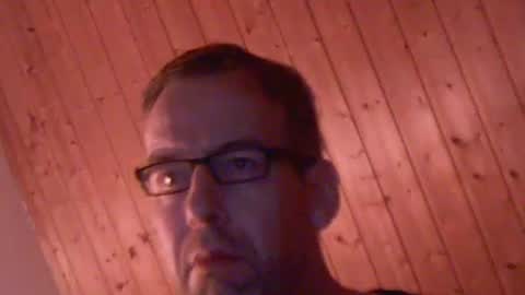 fromgermanywithlove1 online show from 09/26/25, 12:47