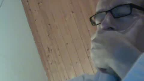 fromgermanywithlove1 online show from 01/11/26, 05:45