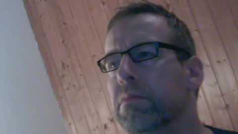 fromgermanywithlove1 online show from 01/14/26, 02:17