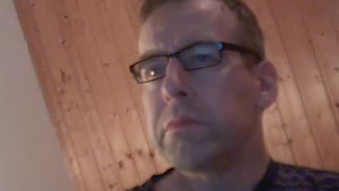 fromgermanywithlove1 online show from 04/05/26, 04:20