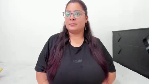 Lucy online show from 10/06/25, 07:44