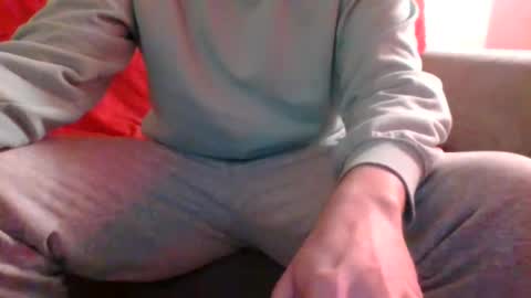 Frowxy online show from 02/08/25, 10:50