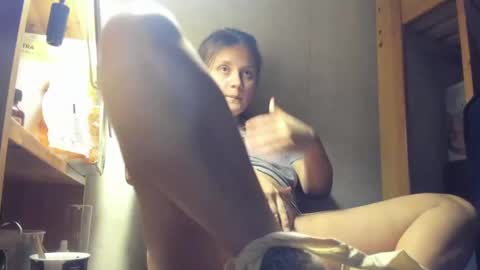 FrumCake online show from 02/04/25, 02:49