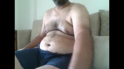 Snapshot of fruti_loops chatting on 01/23/25, 06:06 fruti loops Bull online show from 01/23/25, 06:06