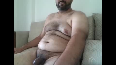 Snapshot of fruti_loops chatting on 01/24/25, 05:53 fruti loops Bull online show from 01/24/25, 05:53