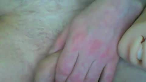 Snapshot of fryboxxxxx chatting on 04/15/26, 12:28 fry online show from 04/15/26, 12:28