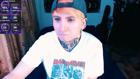          HEHIM  online show from 11/07/25, 02:33