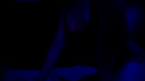 fu338208 online show from 10/27/25, 11:20