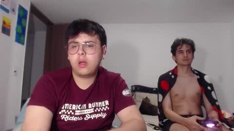 uwu online show from 11/17/25, 10:15