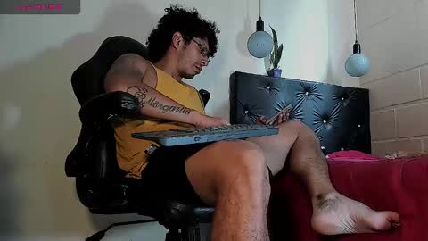 Ricardodominic 1   MODELO INDEPENDIENTE online show from 10/22/25, 05:45