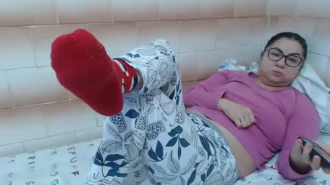 Ella online show from 01/12/25, 06:28