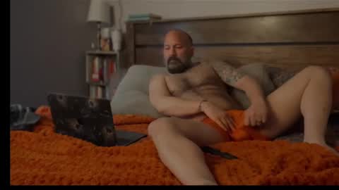 Snapshot of fuckadilf chatting on 01/18/25, 02:33 fuckadilf online show from 01/18/25, 02:33