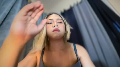 Snapshot of fuckdoll_rain chatting on 08/08/26, 04:03 R A I N M O R A L E S G M A I L . C O M online show from 08/08/26, 04:03