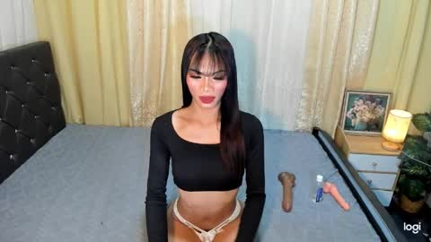 Snapshot of fuckerhunterx chatting on 04/16/26, 02:01 fuckerhunterx online show from 04/16/26, 02:01