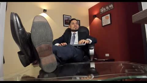 SERGIO THE SEX LAWYER online show from 11/12/25, 02:34