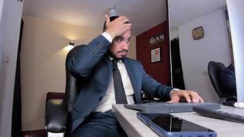 SERGIO THE SEX LAWYER online show from 04/05/26, 03:47