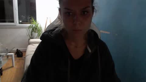 La online show from 10/15/25, 07:36