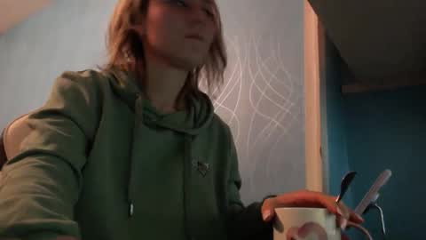 La online show from 11/19/25, 06:41