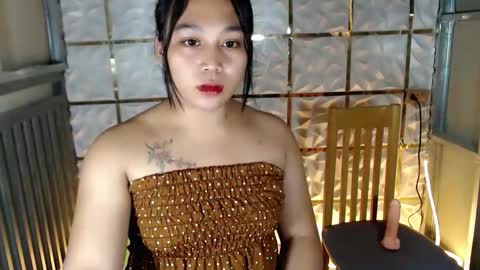 ITS ME CRYSTAL online show from 02/18/26, 04:52