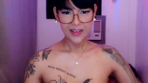 Princess Anna online show from 04/05/26, 02:25