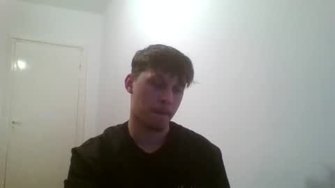 Snapshot of fuckmales chatting on 11/17/25, 11:21 fuckmales online show from 11/17/25, 11:21