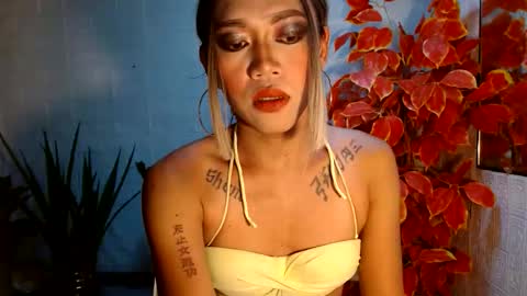 Snapshot of fuckme811826 chatting on 09/30/25, 02:38 fuckme811826 online show from 09/30/25, 02:38