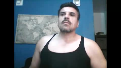 Snapshot of fuegolento22 chatting on 09/25/25, 12:20 fuego1ento22 online show from 09/25/25, 12:20