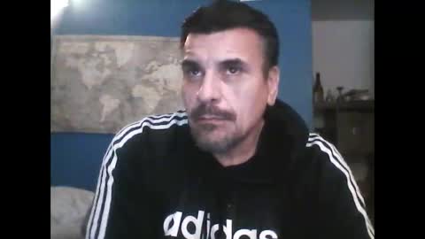 Snapshot of fuegolento22 chatting on 11/20/25, 11:21 fuego1ento22 online show from 11/20/25, 11:21