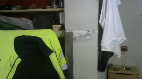 Snapshot of fuerte440 chatting on 10/07/25, 10:07 fuerte440 online show from 10/07/25, 10:07