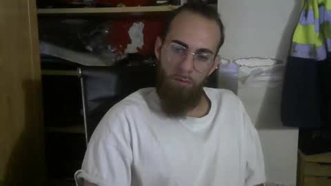 Snapshot of fuerte440 chatting on 10/30/25, 02:40 fuerte440 online show from 10/30/25, 02:40