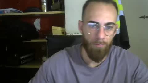 Snapshot of fuerte440 chatting on 11/15/25, 09:50 fuerte440 online show from 11/15/25, 09:50