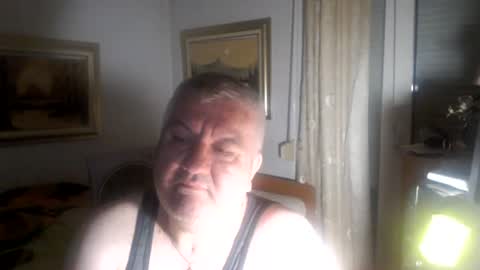 Snapshot of fukingcrazy chatting on 06/14/26, 10:45 fukingcrazy online show from 06/14/26, 10:45