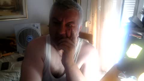 Snapshot of fukingcrazy chatting on 06/27/26, 09:03 fukingcrazy online show from 06/27/26, 09:03