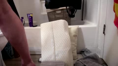 fukmyass247 online show from 11/10/25, 12:48