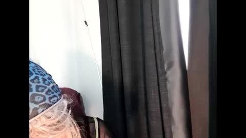 Pizzaz online show from 09/28/25, 03:45