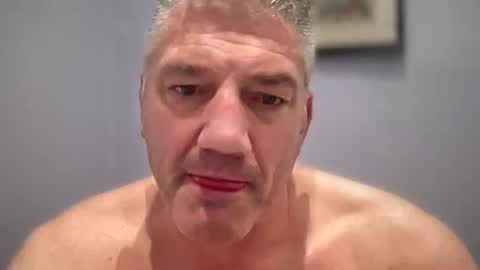 fullback_15 online show from 04/11/26, 06:40