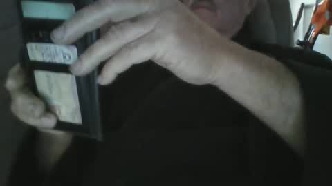 Snapshot of fullballbag chatting on 10/05/25, 11:13 fullballbag online show from 10/05/25, 11:13