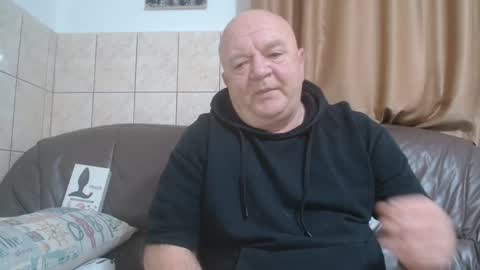 fullballs6 online show from 12/19/24, 03:07