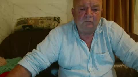 fullballs6 online show from 11/05/25, 03:06