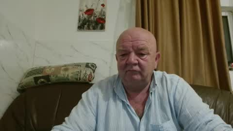 fullballs6 online show from 12/15/25, 02:05