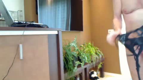 Snapshot of fun4couples chatting on 02/18/26, 10:11 fun4couples online show from 02/18/26, 10:11