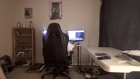 Snapshot of fun4u2tx chatting on 11/18/25, 07:07 fun4u2tx online show from 11/18/25, 07:07