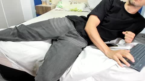 Snapshot of funcouple1985 chatting on 12/28/24, 07:54 Sammygirl tommy guy friends with benefits online show from 12/28/24, 07:54