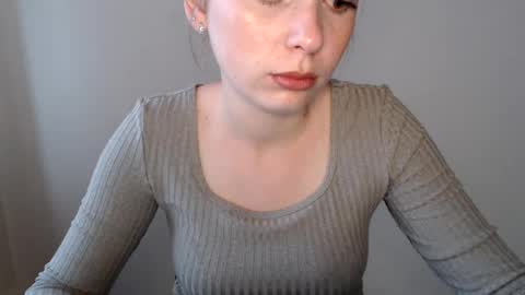 Snapshot of funemma000 chatting on 07/07/26, 07:09 Emma online show from 07/07/26, 07:09