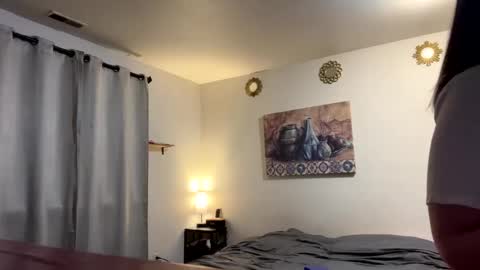 Snapshot of funflirt97 chatting on 12/19/25, 10:39 Linnys Palace online show from 12/19/25, 10:39