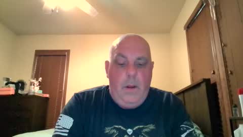 funguywi45 online show from 04/28/26, 01:38