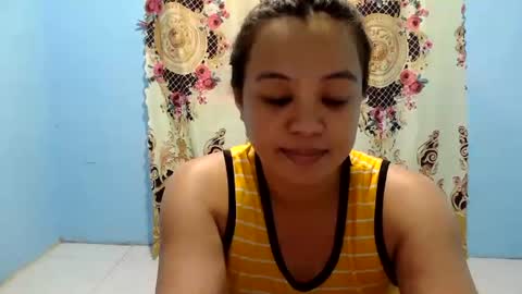 Snapshot of funluvnpinay4u chatting on 06/30/26, 03:24 MAE online show from 06/30/26, 03:24