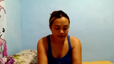 Snapshot of funluvnpinay4u chatting on 07/20/26, 12:25 MAE online show from 07/20/26, 12:25