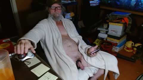 mike online show from 01/15/25, 09:56